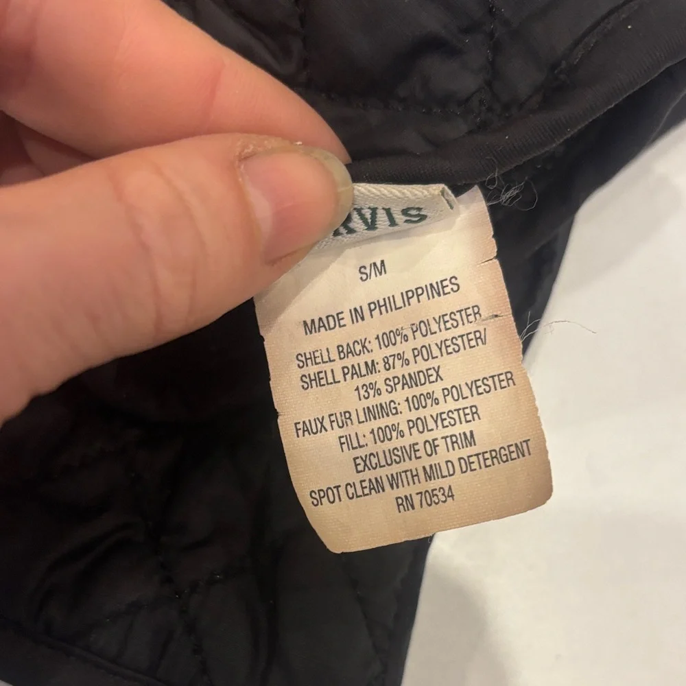 Orvis Black Quilted Gloves